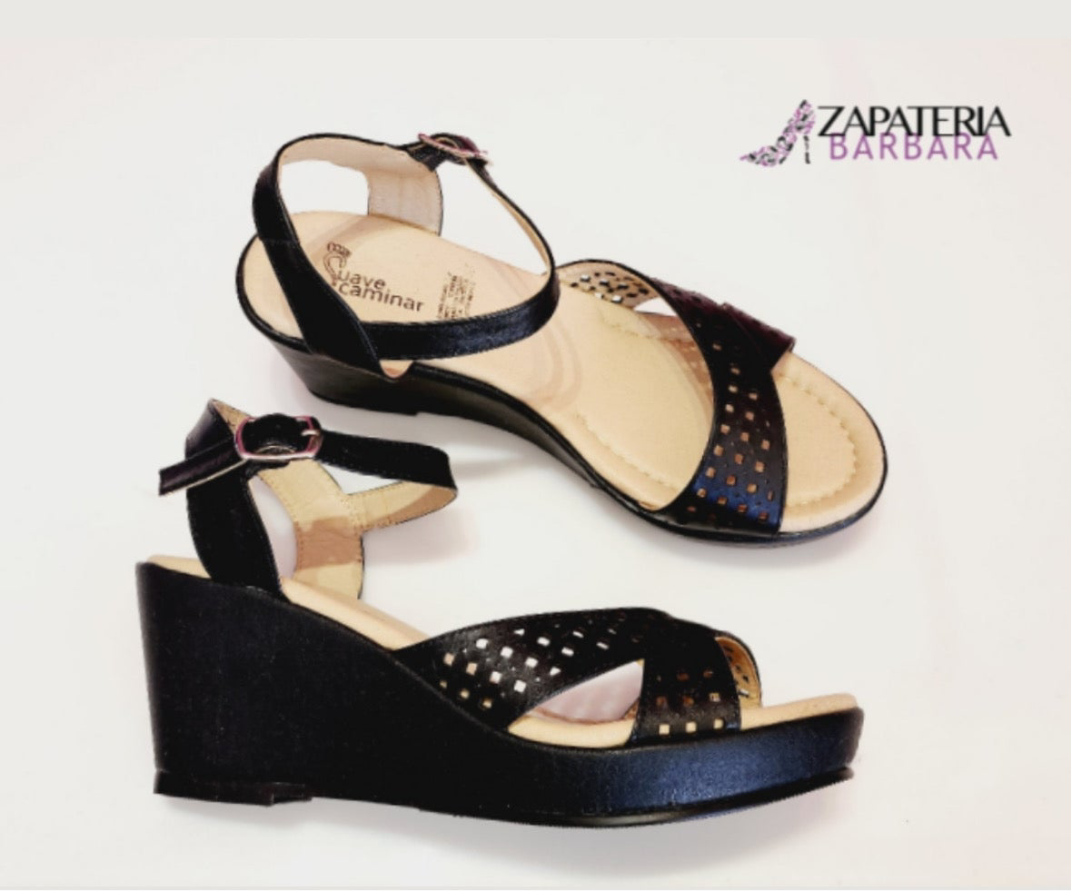 SANDALIA 5409 DE PIEL SUAVE CAMINAR SUELA CORRIDA NEGRA