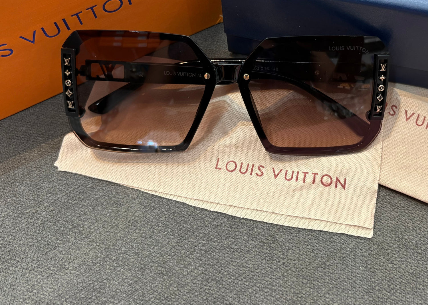 Lentes