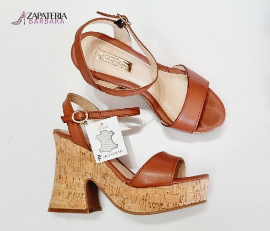 SANDALIA TACON CON PLATAFORMA 338903 EFE SINGAPUR PIEL TAN