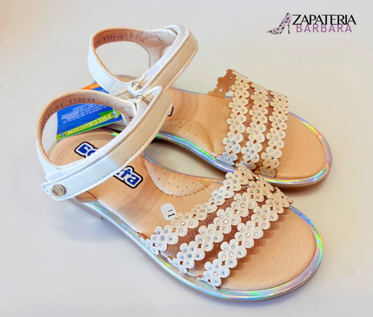 HUARACHE NIÑA COQUETA 112519 PERLA