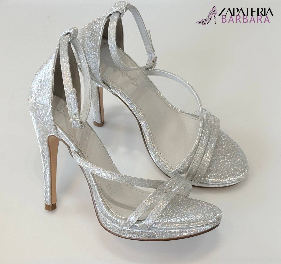 ZAPATILLA 373 SENTIES MEDUSA PLATA 10Cm