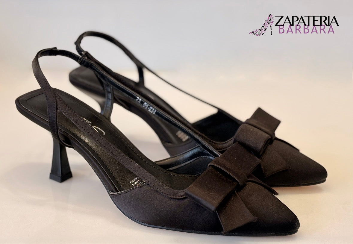ZAPATILLA CERRADA 01-234 SENTIES RAZO MOÑO NEGRO