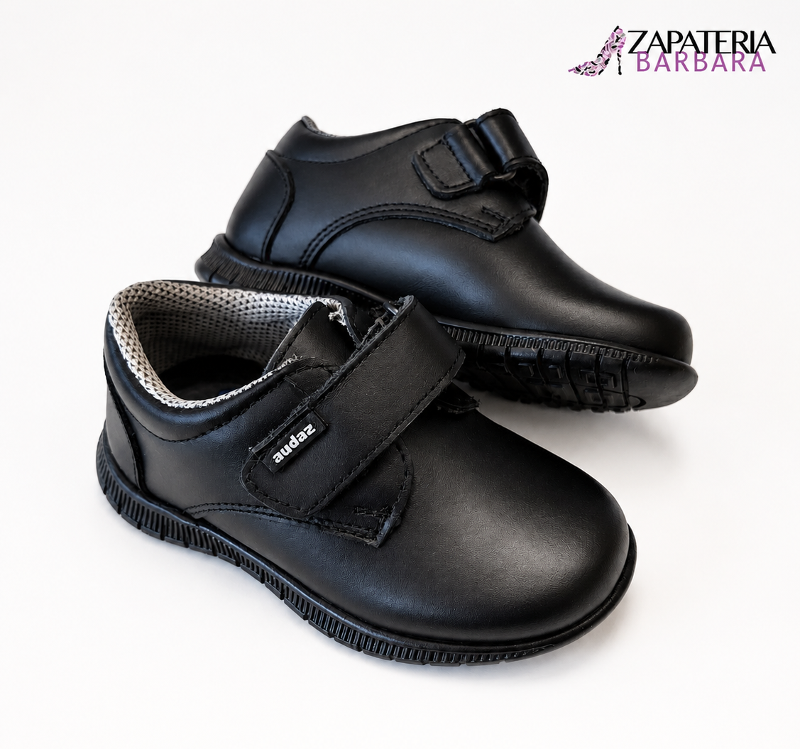 ESCOLAR AUDAZ 159304 CERRADO BASICO NEGRO NIÑO
